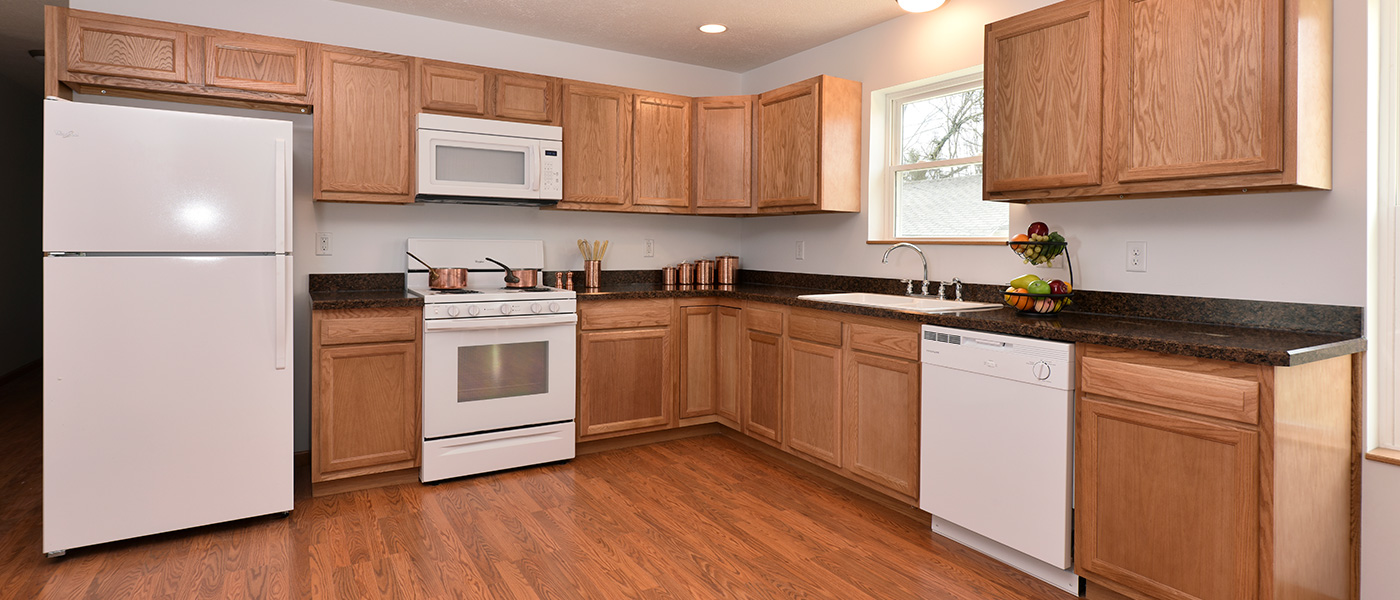 kountry_oak_kitchen_from_centerline_cabinets